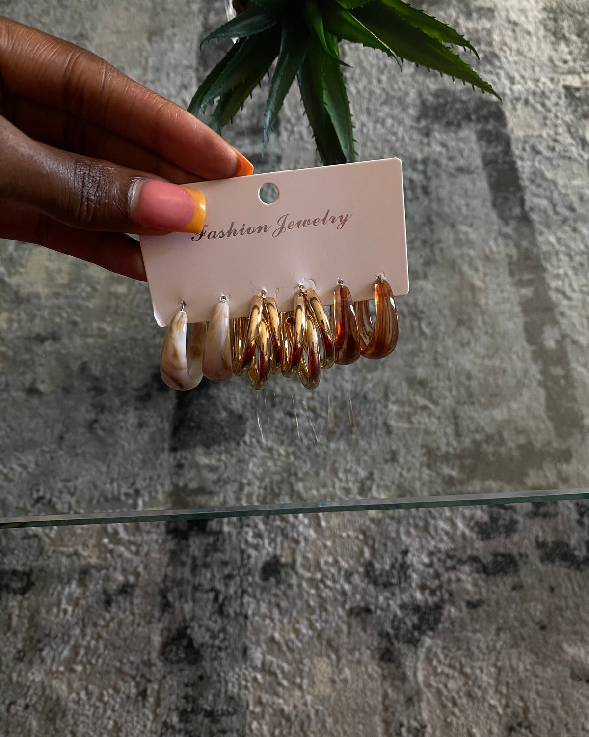 Island Muse Hoops