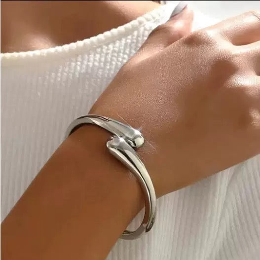 Elite Shine Bracelet