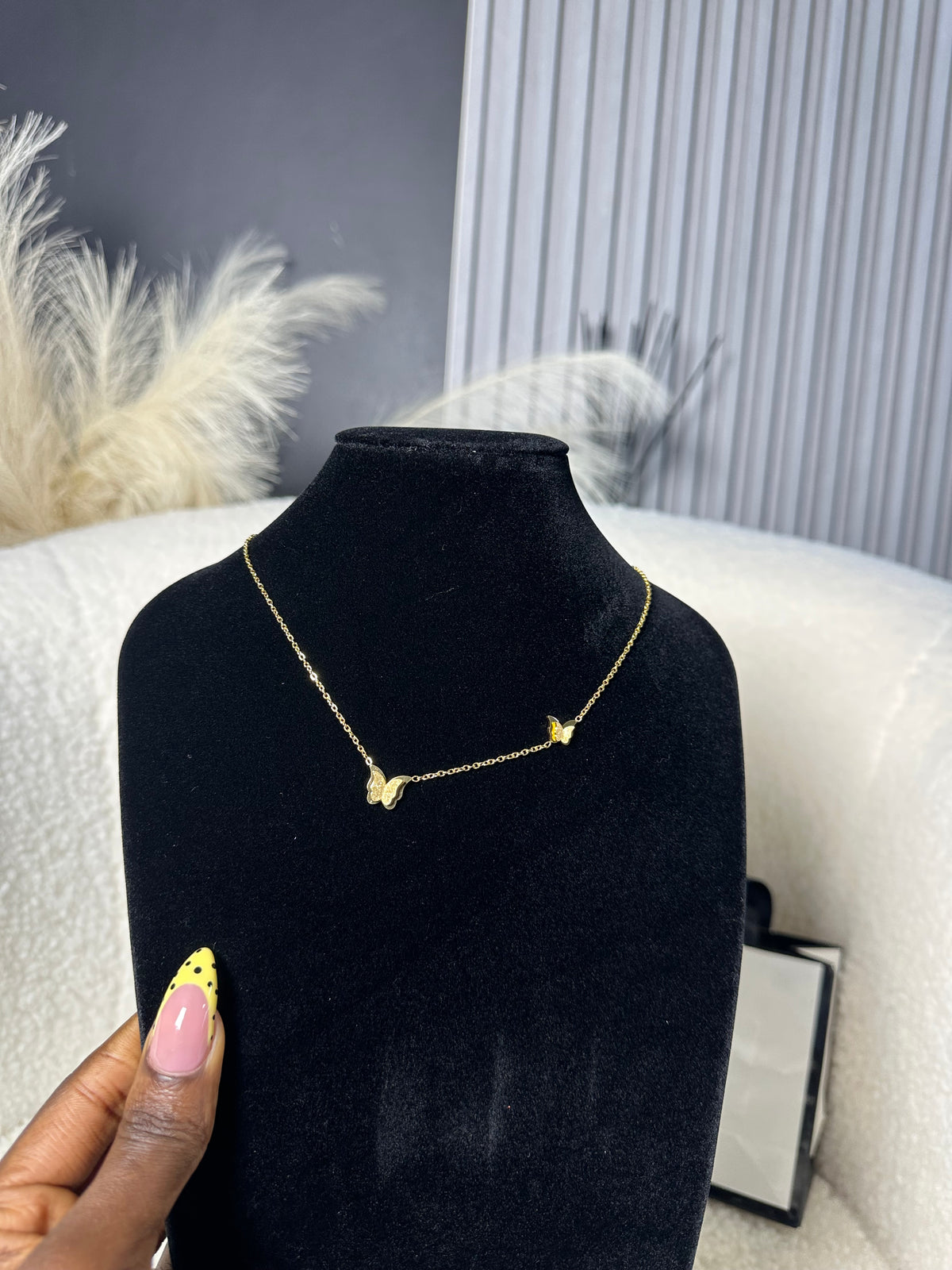 Prestige Glow Necklace