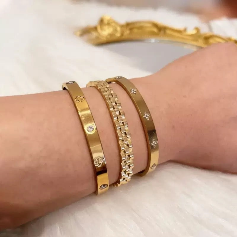 Slay Wrist Bracelet
