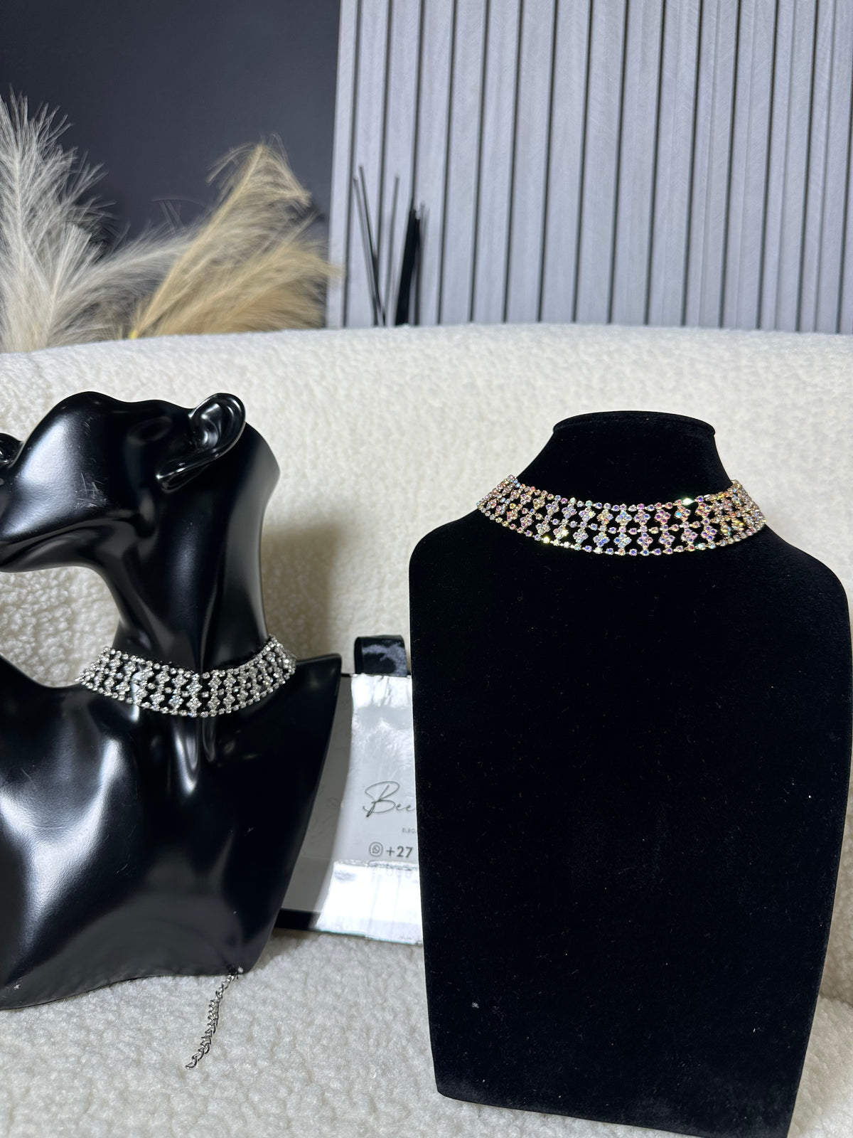 Dainty Diva choker