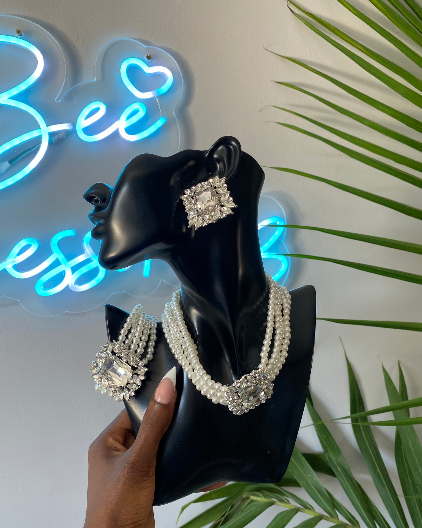 Hook me up layered necklace set