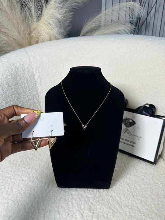 V necklace