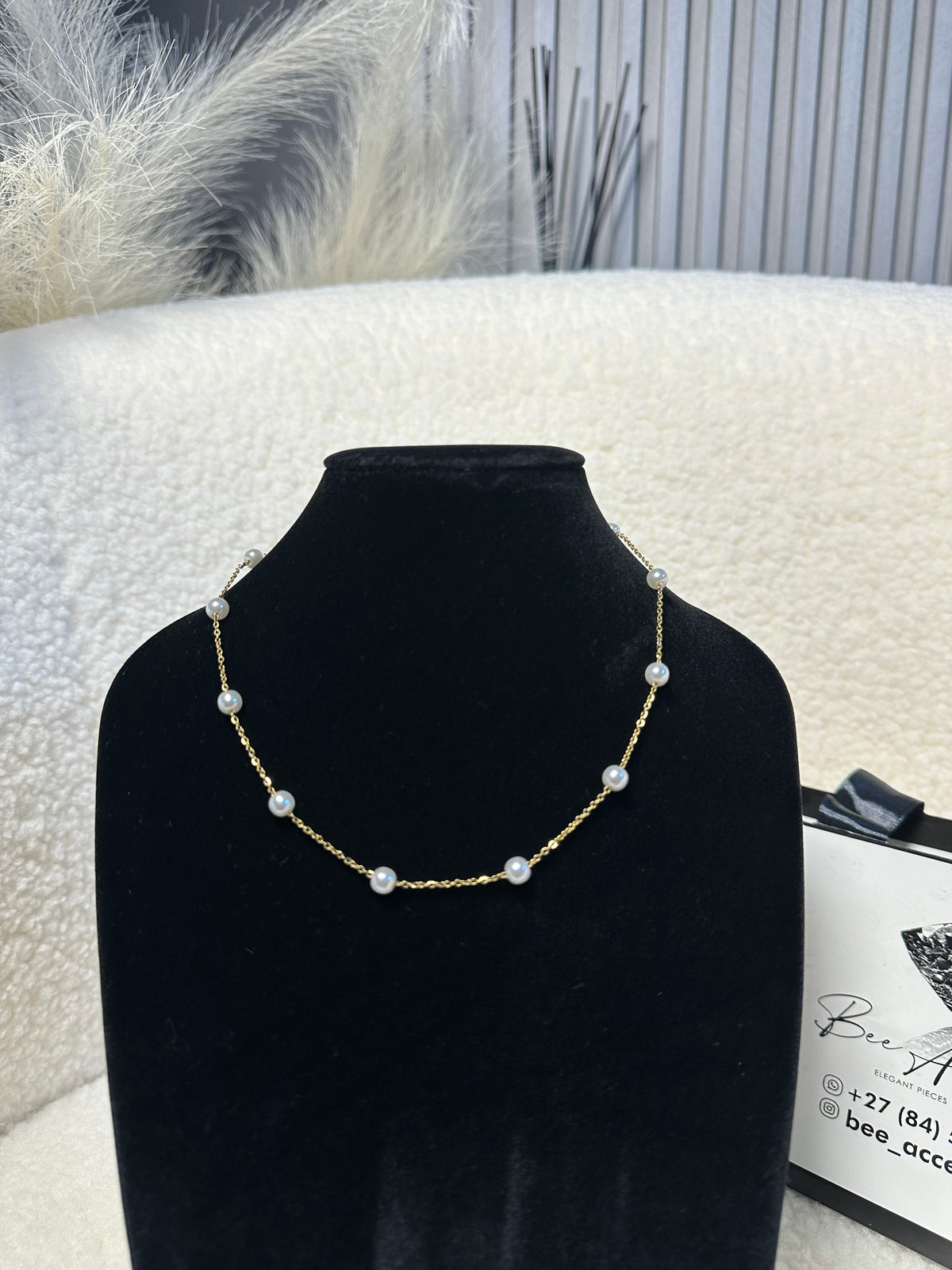 That Girl Necklace