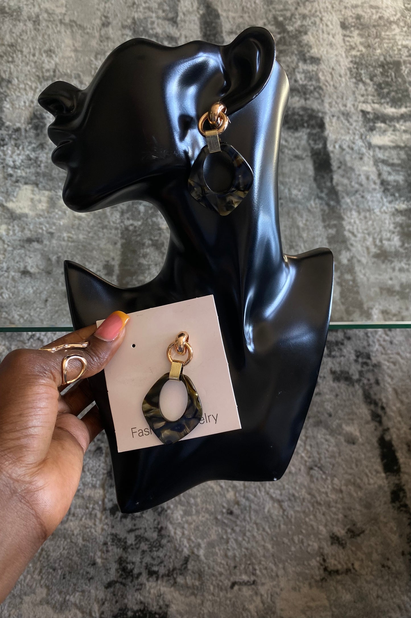 Be me earrings