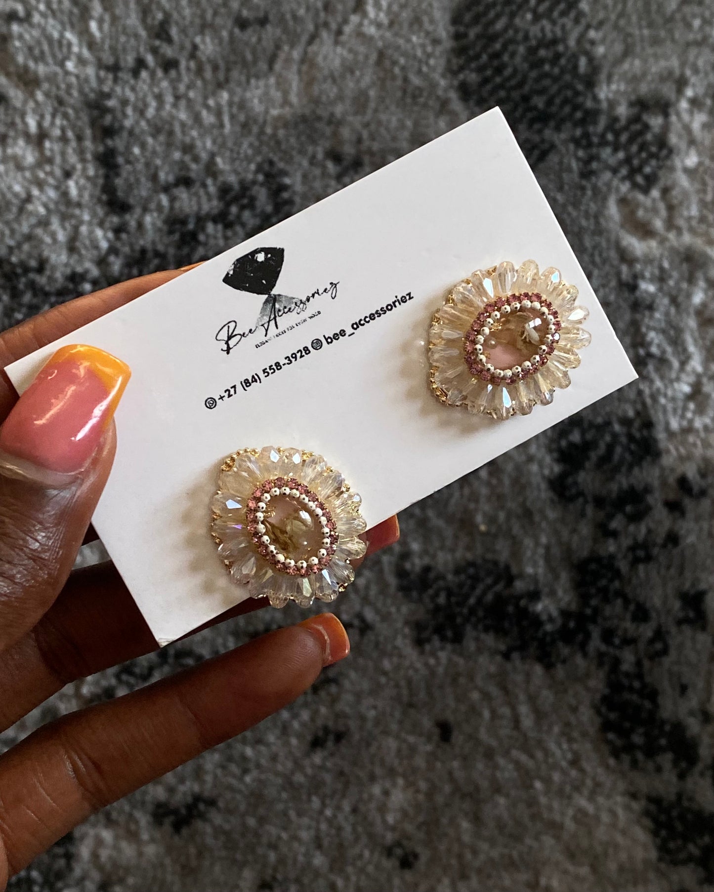 Power Glow stud