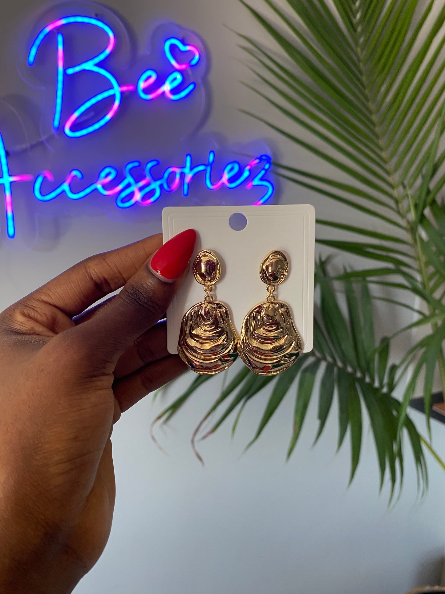 Sweetheart Drops Earrings