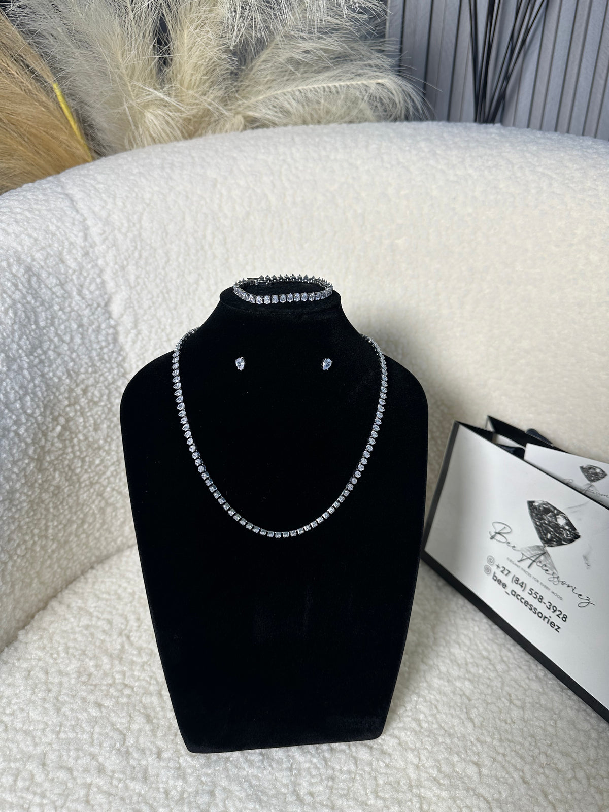 Sunday Luncheon Necklace