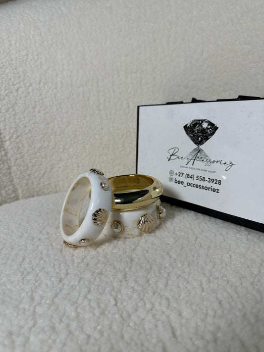3-Piece Shell Detail Bangle Set