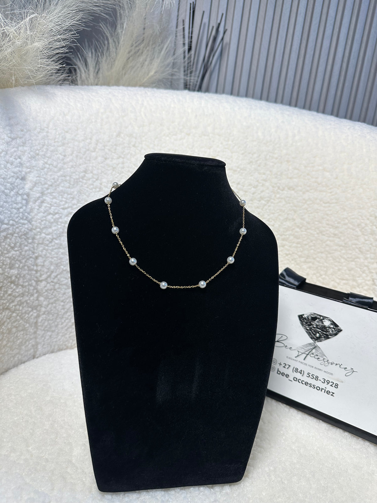 That Girl Necklace