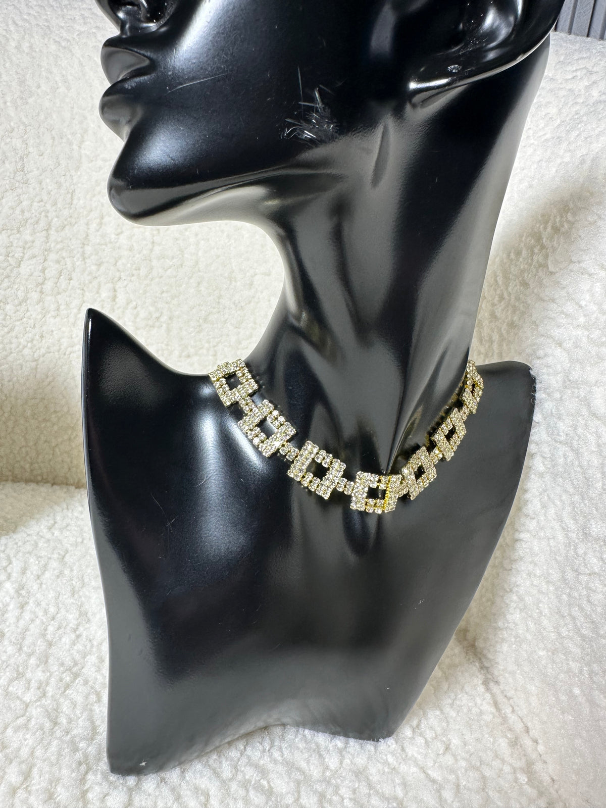 Golden Glam Choker