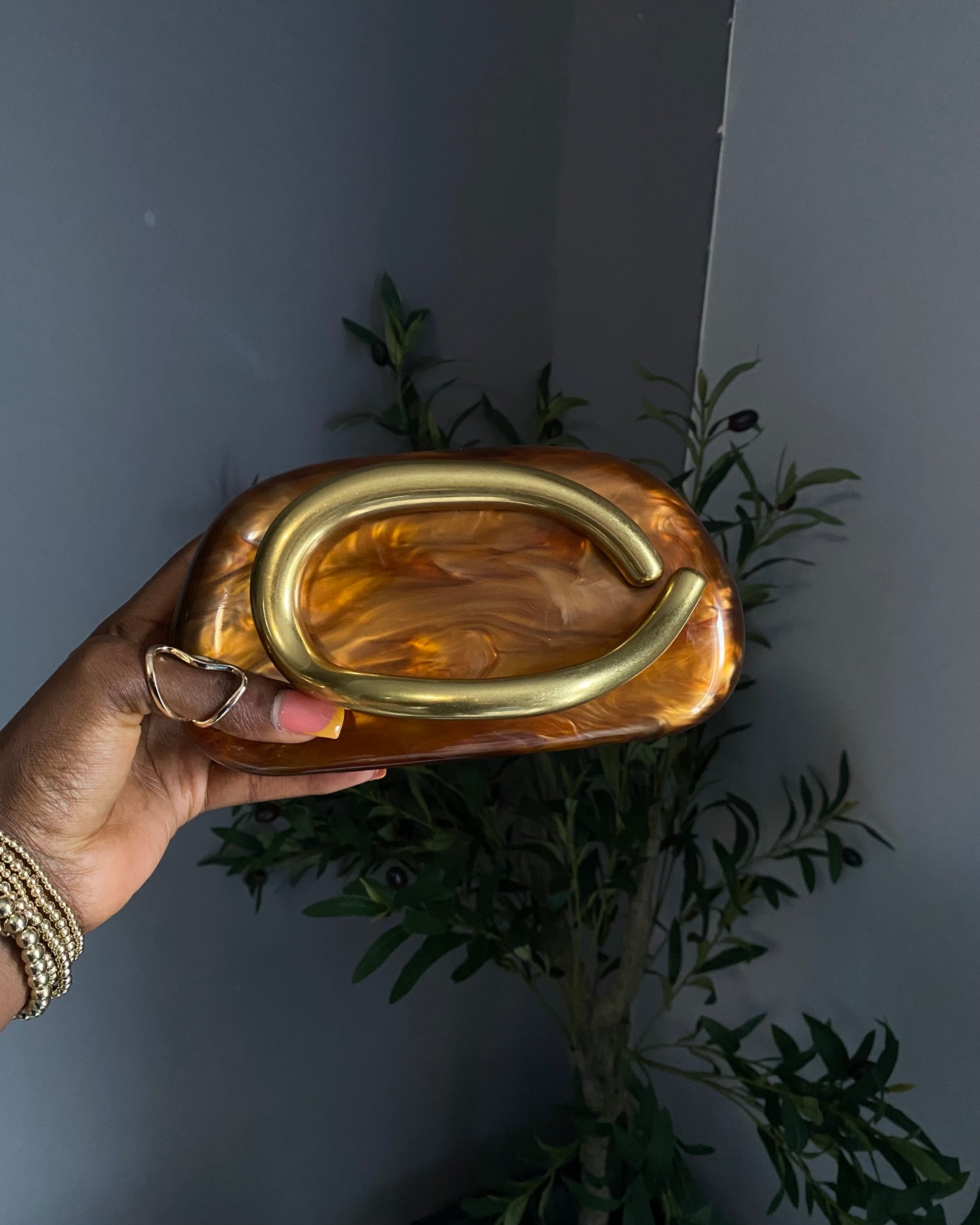 Prime Luxe clutch