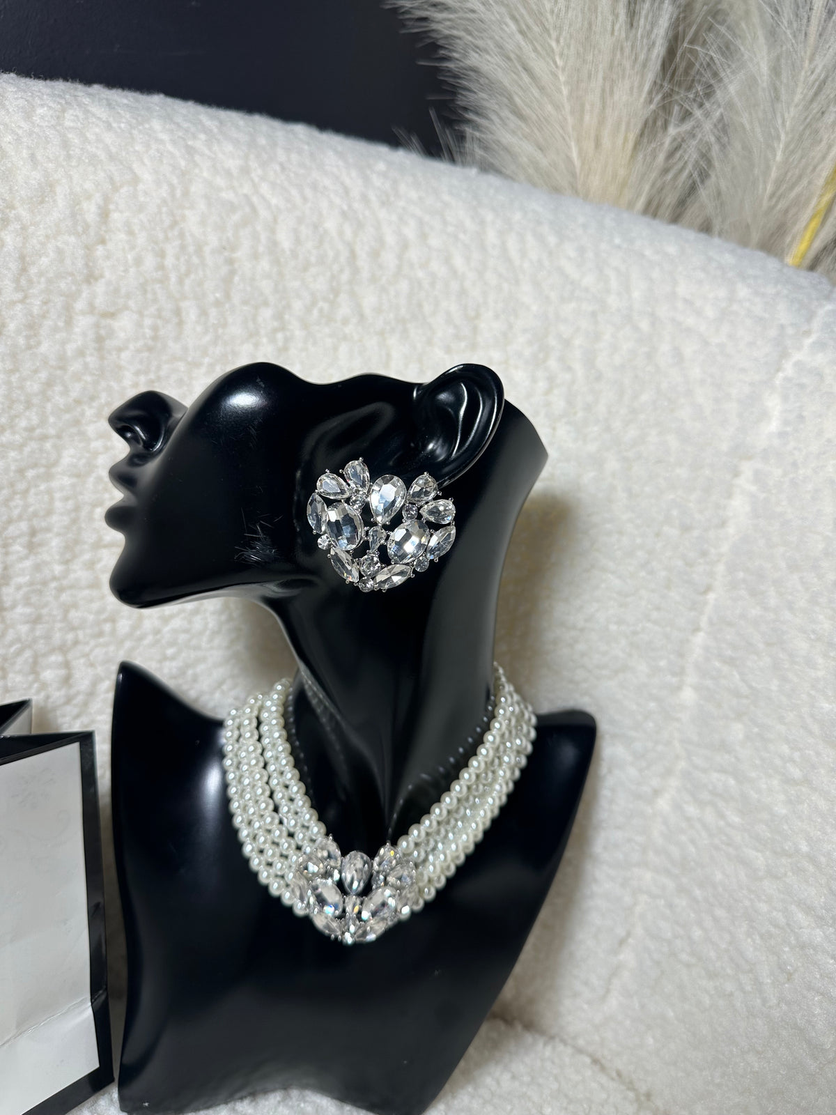 Pearl Luxe Statement Jewelry Set