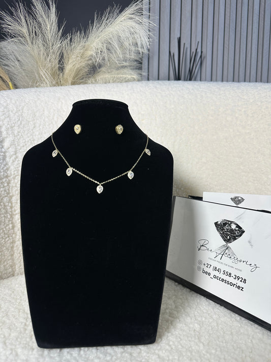 Minimal Drip Necklace set