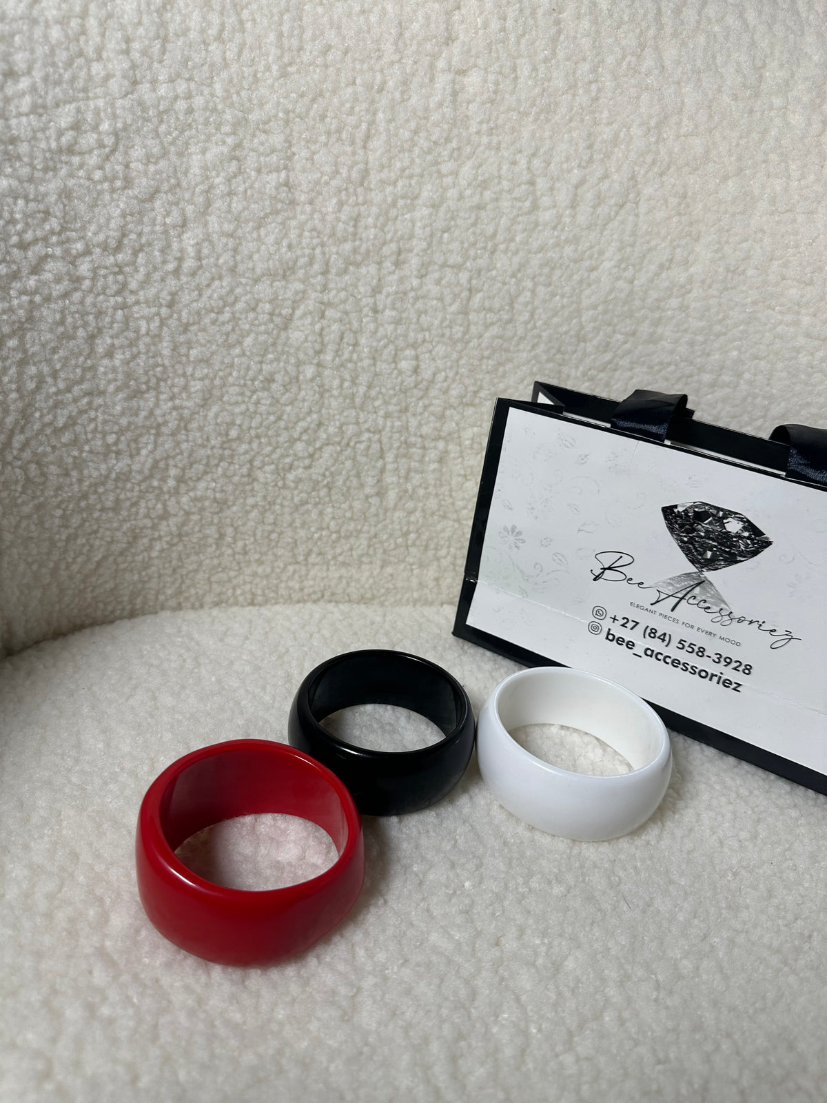 3-Piece Classic Resin Bangle Set
